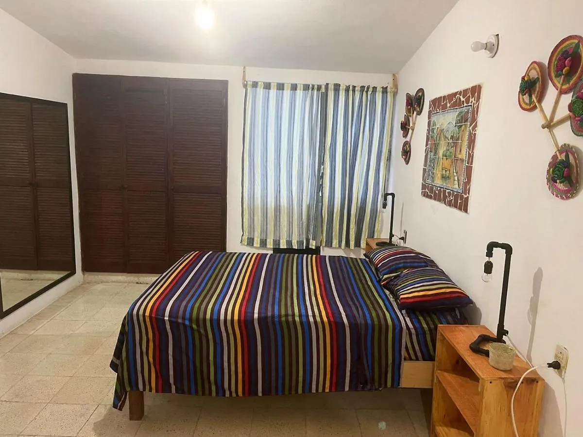 Housing Colors Hostel Cancún