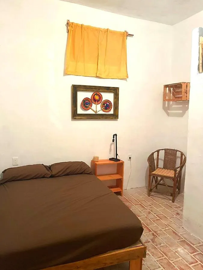 Housing Colors Hostel Cancún 0*,