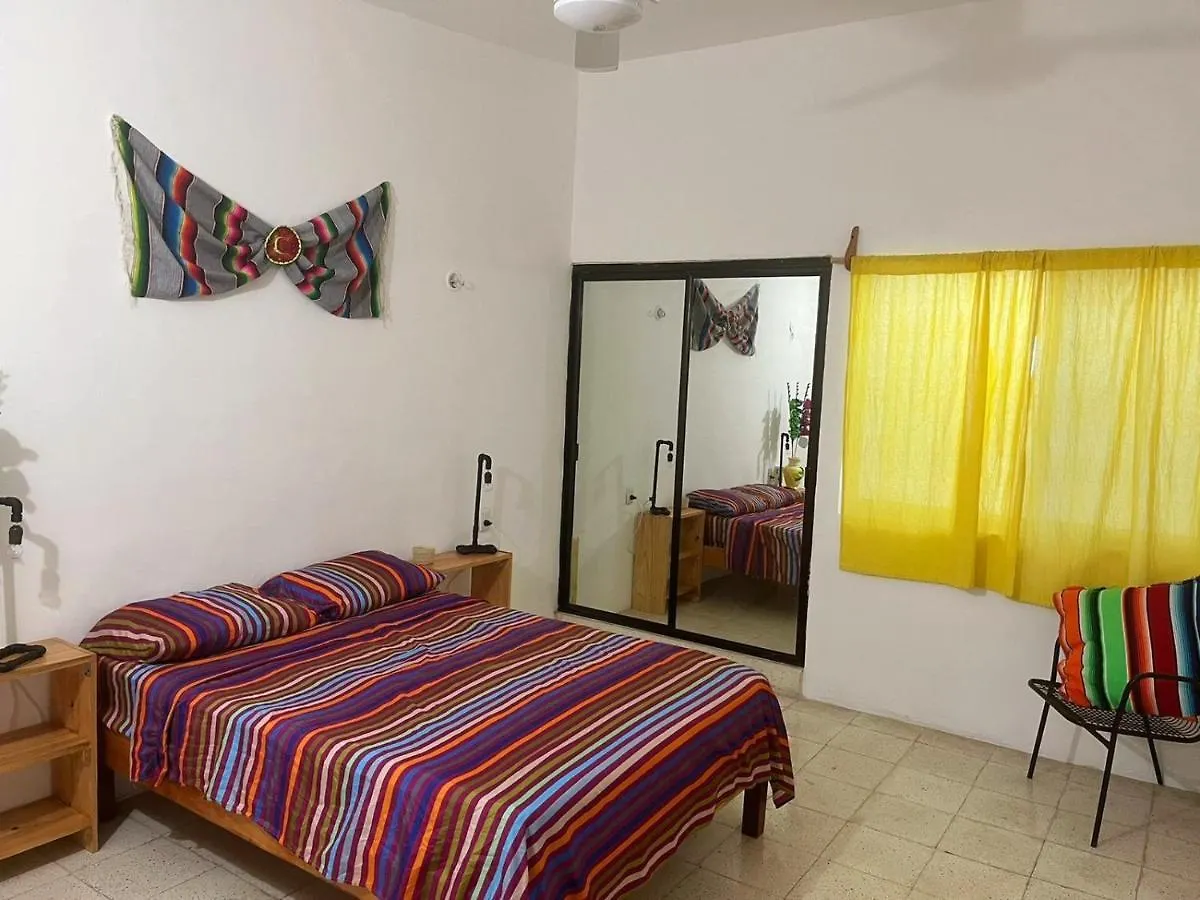 Housing Colors Hostel Cancún